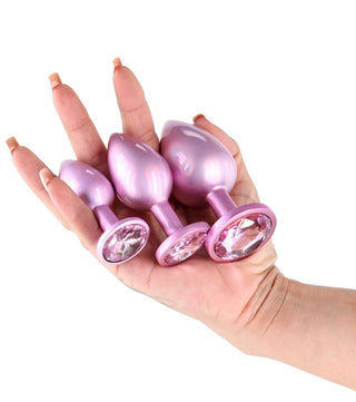 Rear Assets Anal Trainer Kit – Iridescent Pink with Pink Round Gem