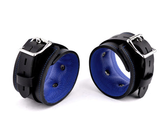 Ankel cuffs