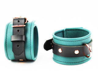 Premium Emerald Green & Rose Gold BDSM Leather Restraint Set - Wrist & Ankle Cuffs and Collar