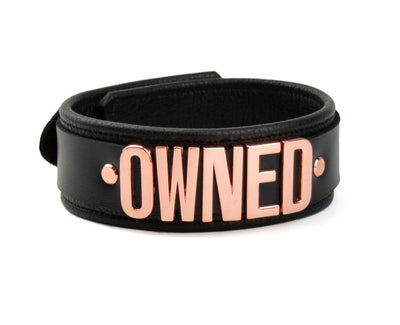 Custom Large Lettering Premium Black Leather Aurum Bondage Collar – 'Owned'